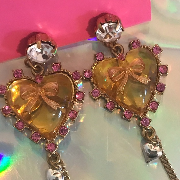 Lucite heart pink bow charm earrings Betsey Johnson...